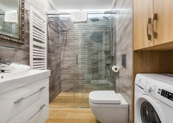 Апартаменты Happy Oldnova Deluxe 366 *